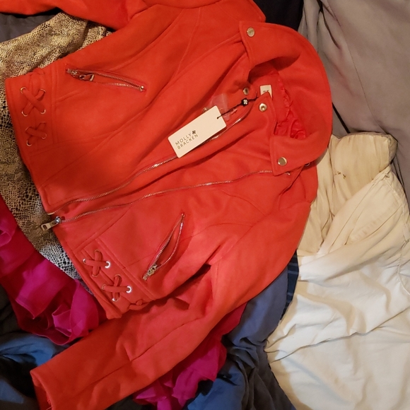 Jacket - Picture 1 of 2